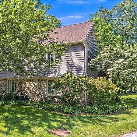 Point O' Woods Villa Benton Harbor Exterior photo