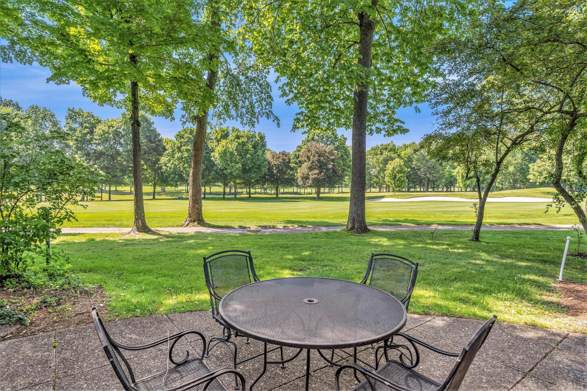 Point O' Woods Villa Benton Harbor Room photo